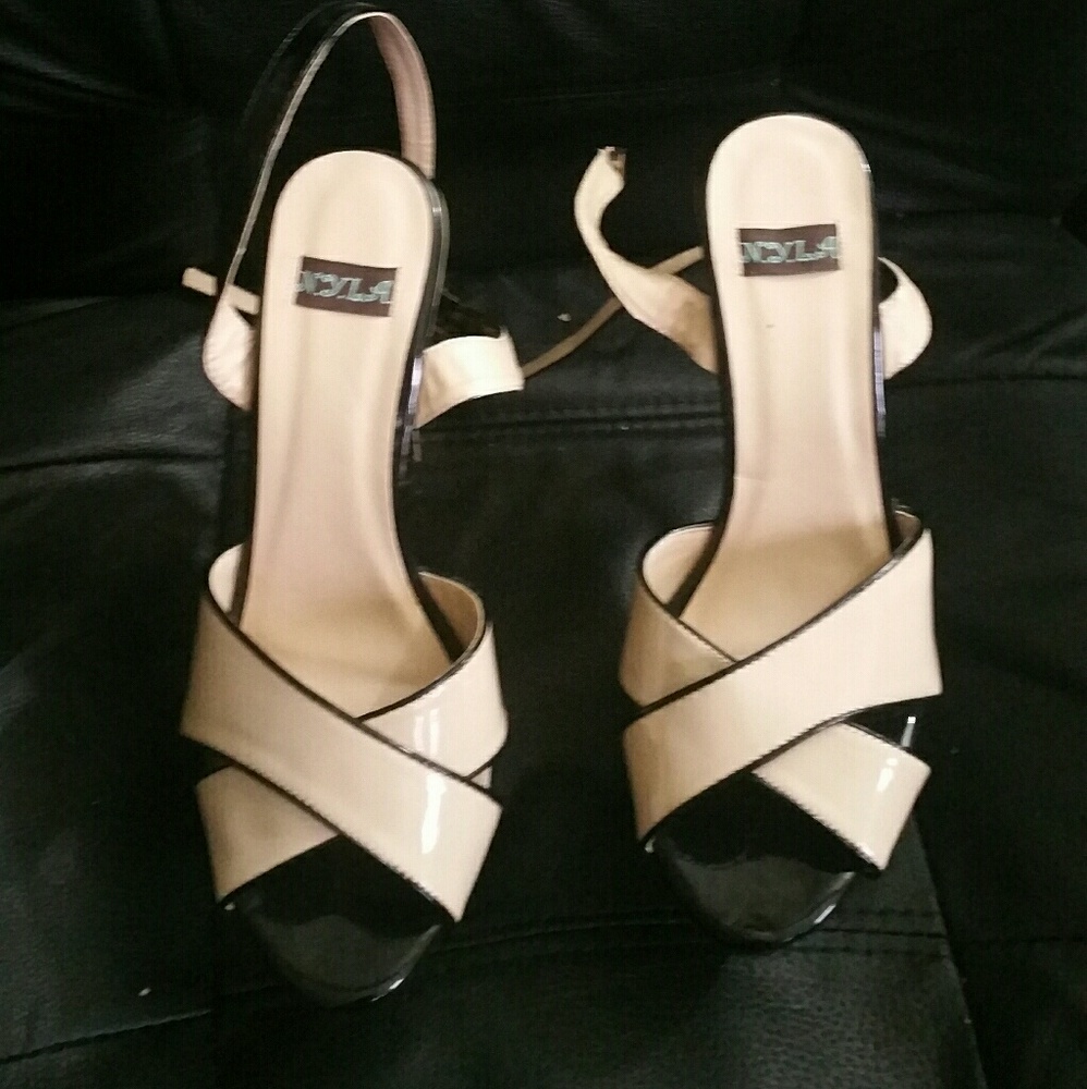 Shoes - Picture 2 of 2